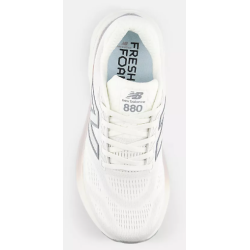 New Balance W880