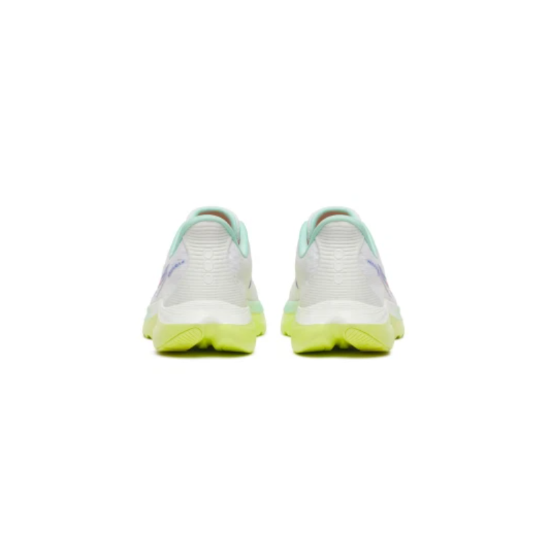 Kinvara 16 (W)