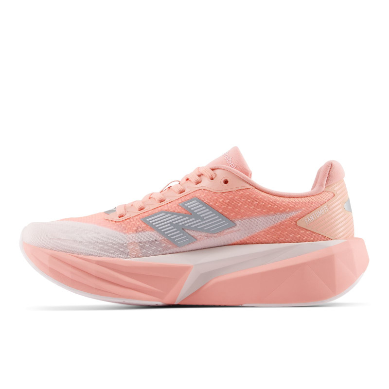 New Balance FuelCell Rebel v5 mujer Pink Lemonade