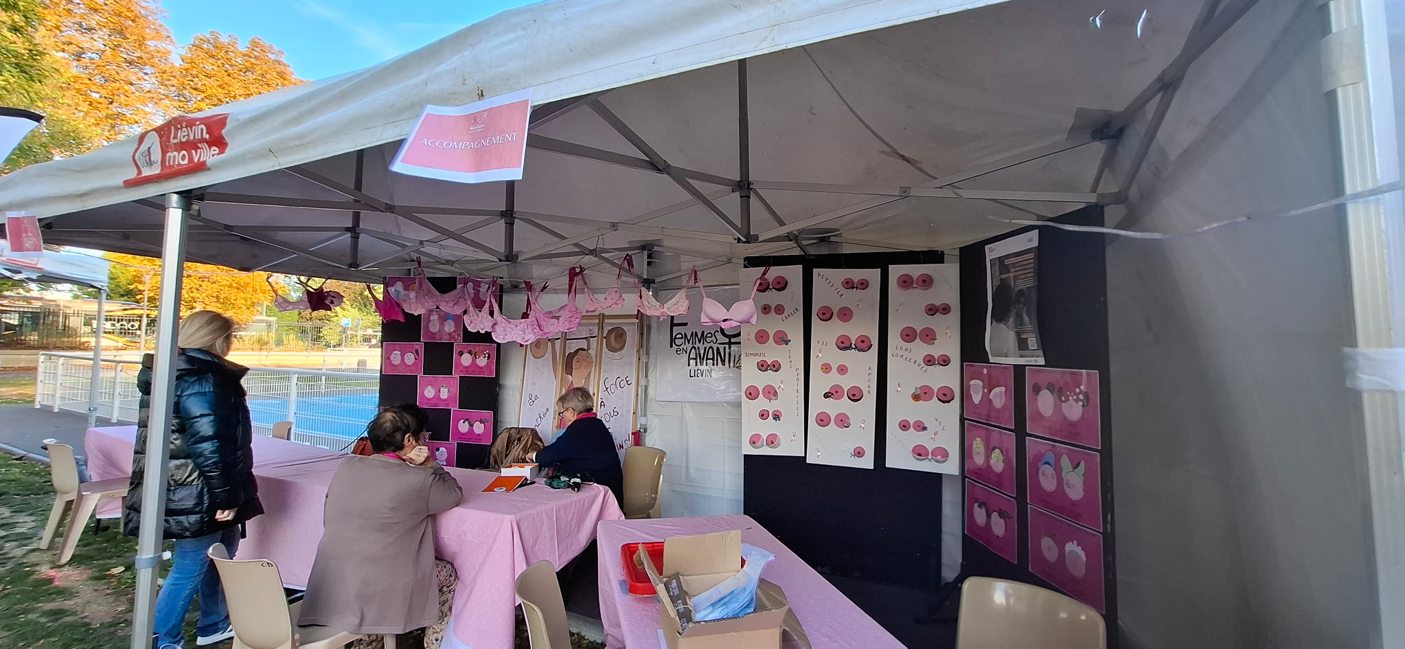 Octobre Rose au stade Rollencourt à Liévin, souvenir de la soirée du 13 octobre 2026 — photo 1